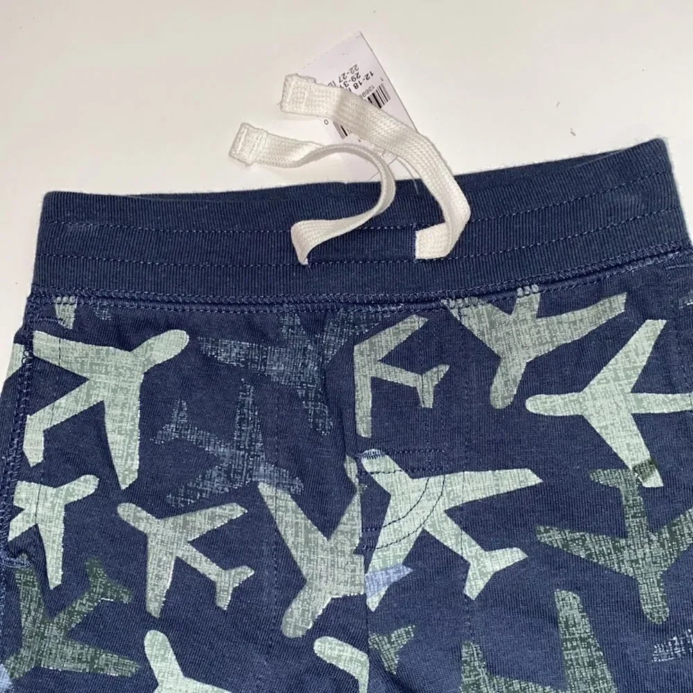 Gap short   boys kids sz 12-18 months New